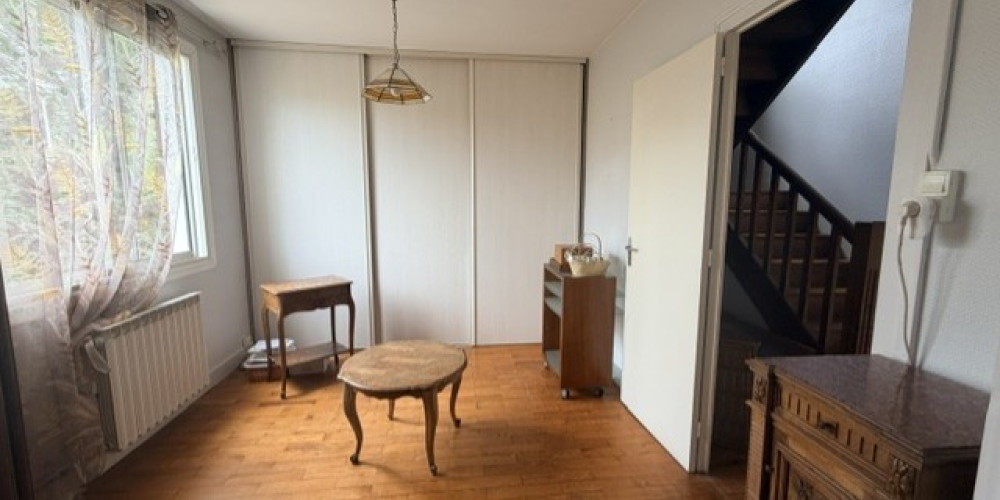 maison à ST PIERRE DU MONT (40280)